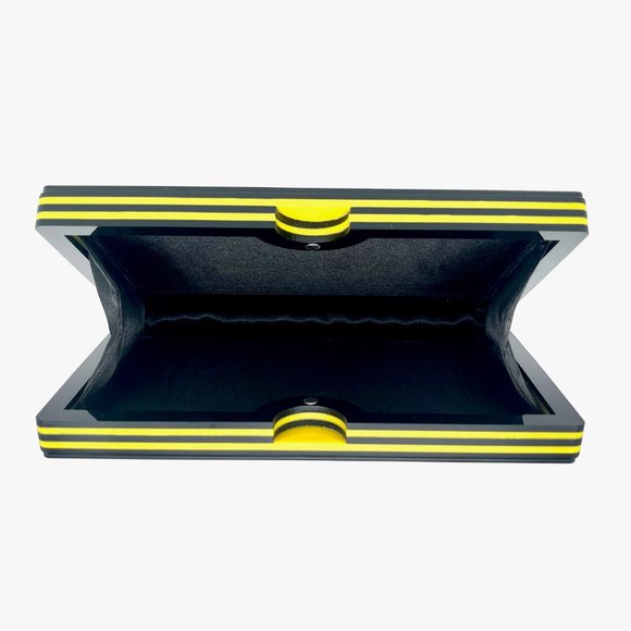 Uber  Rare Yazbukey DC Comics Batman Resin Clutch - Picture 10 of 14